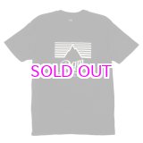 画像: DQM MOUNTAIN LOGO TEE